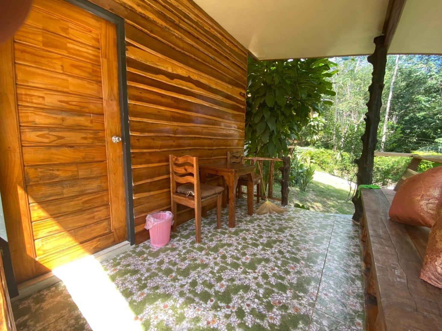 Baan Panseng Bungalow Ko Kut Eksteriør bilde