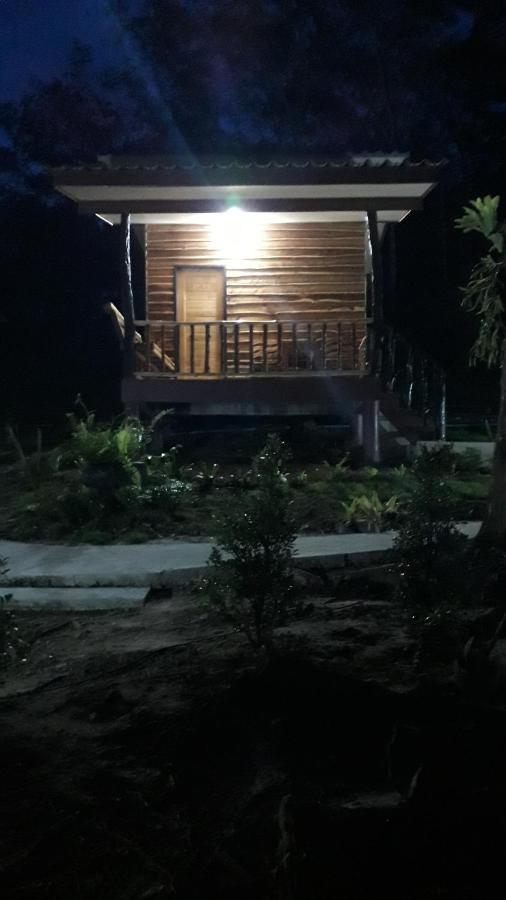 Baan Panseng Bungalow Ko Kut Eksteriør bilde