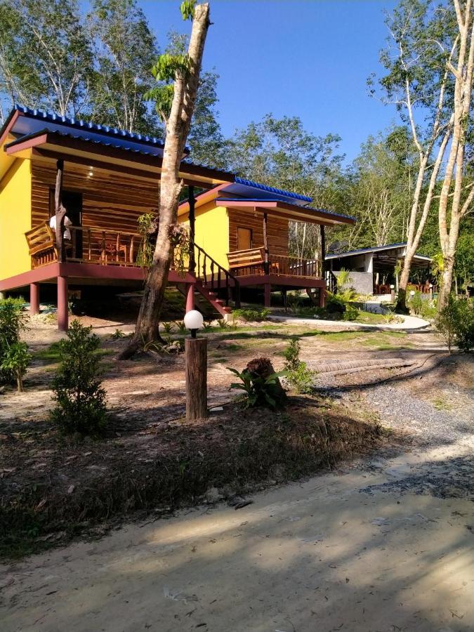 Baan Panseng Bungalow Ko Kut Eksteriør bilde
